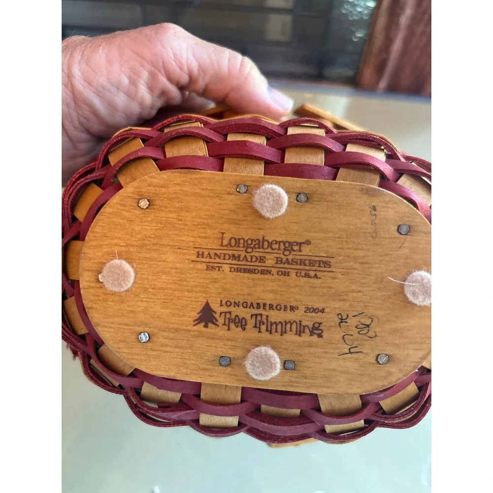 Longaberger 2004 Tree Trimming Gumdrop Basket Holly Liner & Protector 40962